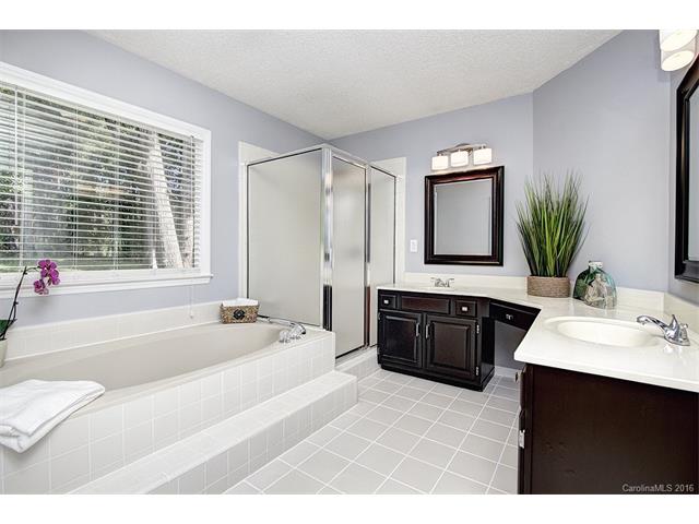 12097 Baywoods Dr, Fort Mill, SC 29708 photo 11