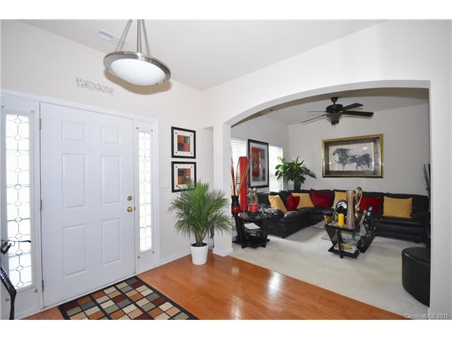 9164 Glenashley Dr, Cornelius, NC 28031 photo 4