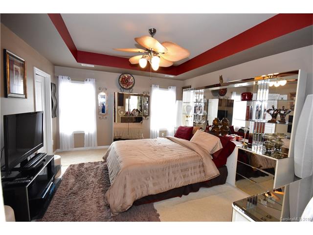 9164 Glenashley Dr, Cornelius, NC 28031 photo 12