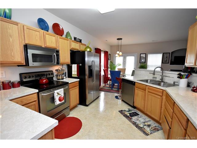 9164 Glenashley Dr, Cornelius, NC 28031 photo 6