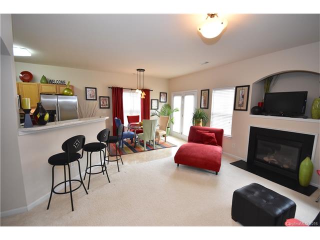 9164 Glenashley Dr, Cornelius, NC 28031 photo 9