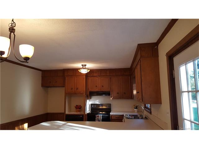 2484 Boyd Ave, Lincolnton, NC 28092 photo 9