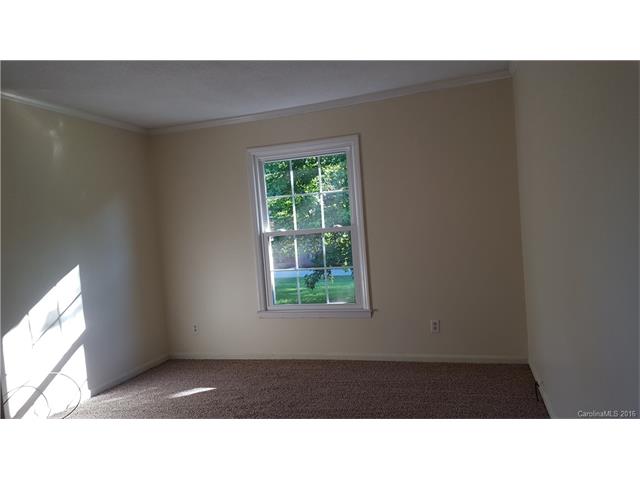 2484 Boyd Ave, Lincolnton, NC 28092 photo 12