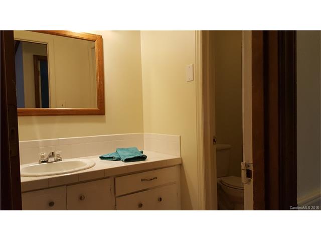 2484 Boyd Ave, Lincolnton, NC 28092 photo 13