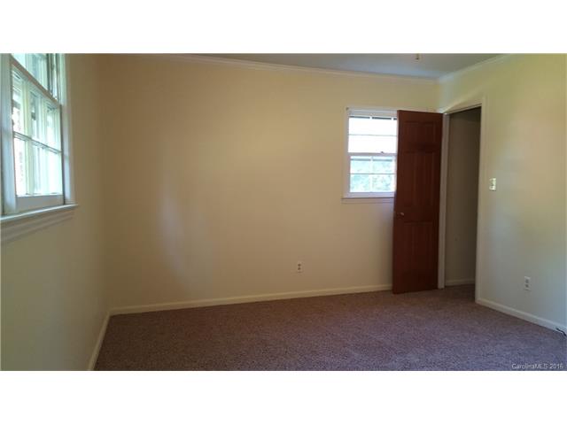 2484 Boyd Ave, Lincolnton, NC 28092 photo 10
