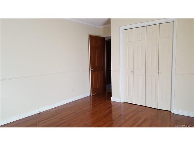 2484 Boyd Ave, Lincolnton, NC 28092 photo 16