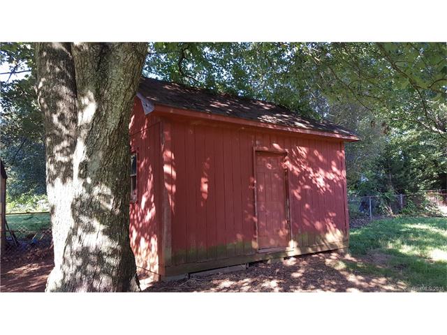 2484 Boyd Ave, Lincolnton, NC 28092 photo 24