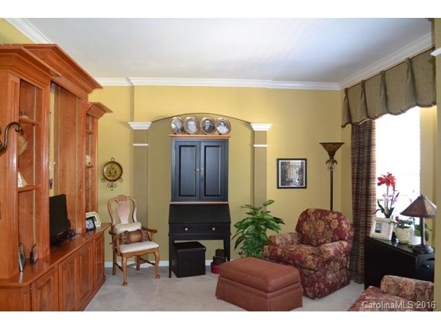 646 E Cheval Dr, Fort Mill, SC 29708 photo 3