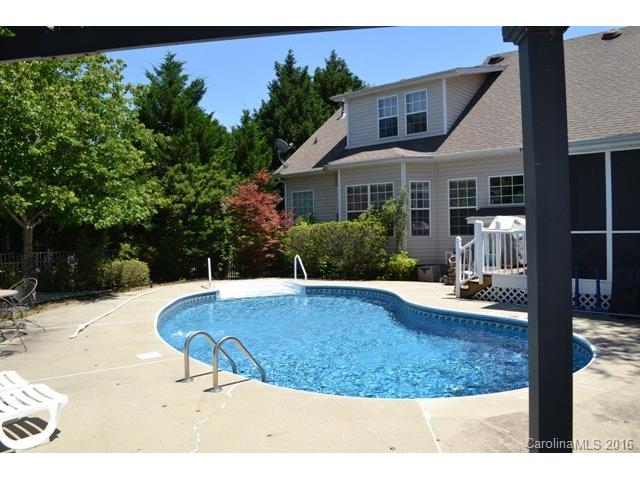 646 E Cheval Dr, Fort Mill, SC 29708 photo 16