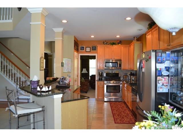 646 E Cheval Dr, Fort Mill, SC 29708 photo 6