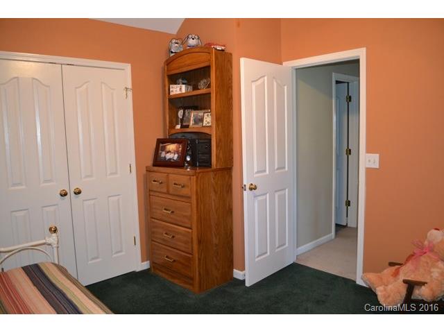 646 E Cheval Dr, Fort Mill, SC 29708 photo 10