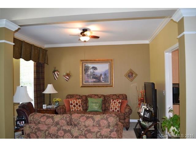 646 E Cheval Dr, Fort Mill, SC 29708 photo 4