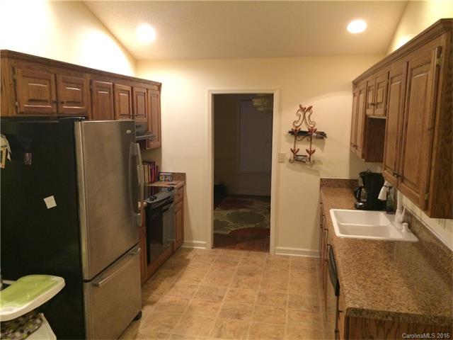 807 Deese Rd, Monroe, NC 28110 photo 5