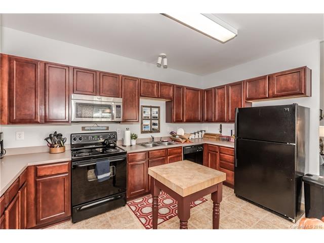19124 Long Pond Ln, Cornelius, NC 28031 photo 11