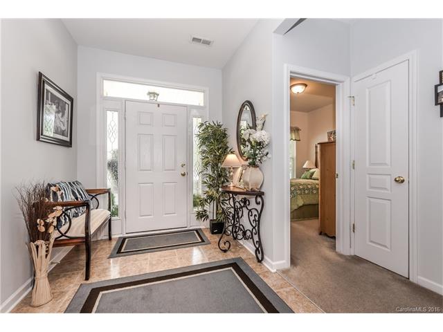 19124 Long Pond Ln, Cornelius, NC 28031 photo 4