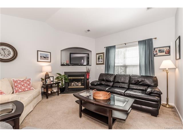 19124 Long Pond Ln, Cornelius, NC 28031 photo 5