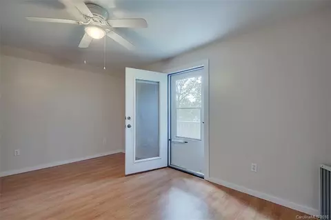 624 Fox Tower Rd, Brevard, NC 28712 photo 8