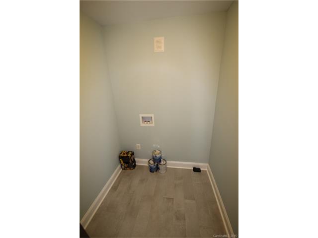 370 E Chamblee Dr, Salisbury, NC 28147 photo 14