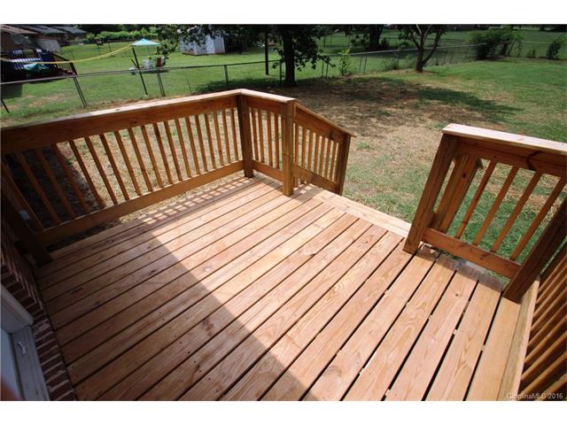 370 E Chamblee Dr, Salisbury, NC 28147 photo 15