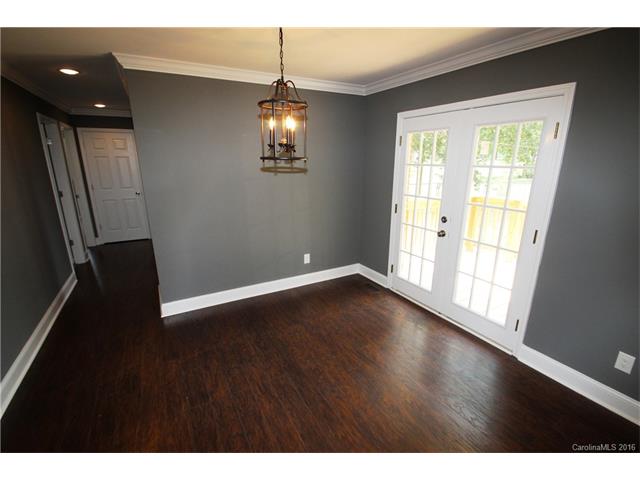 370 E Chamblee Dr, Salisbury, NC 28147 photo 8