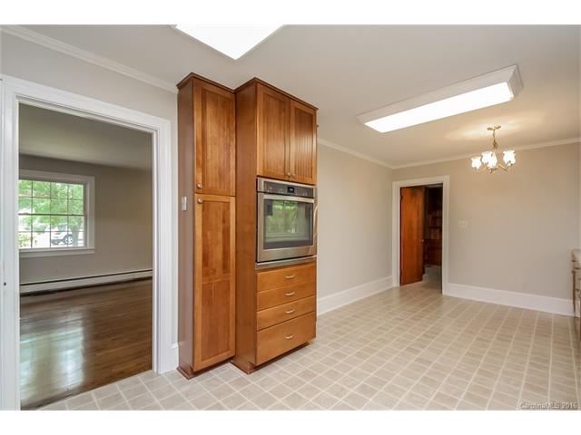 2094 Claremont Rd, Newton, NC 28658 photo 10