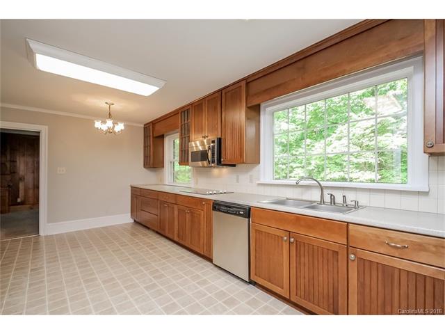 2094 Claremont Rd, Newton, NC 28658 photo 8