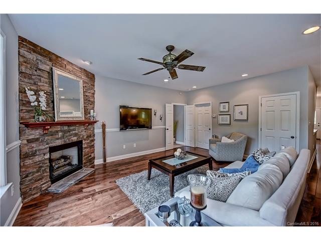 21606 Rio Oro Dr, Cornelius, NC 28031 photo 8