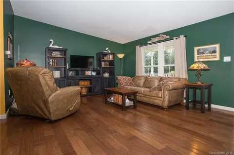 2 Rawlings Run, Flat Rock, NC 28731 photo 4