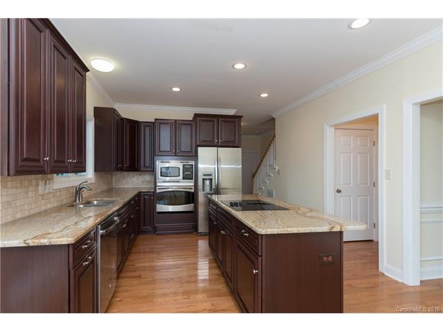 535 Spring St, Davidson, NC 28036 photo 9