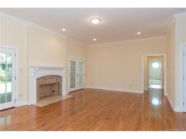 535 Spring St, Davidson, NC 28036 photo 5