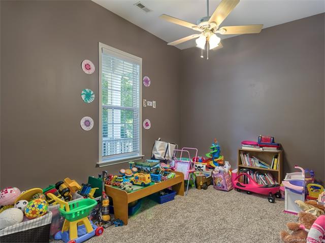19335 Windjammer Cir, Cornelius, NC 28031 photo 11
