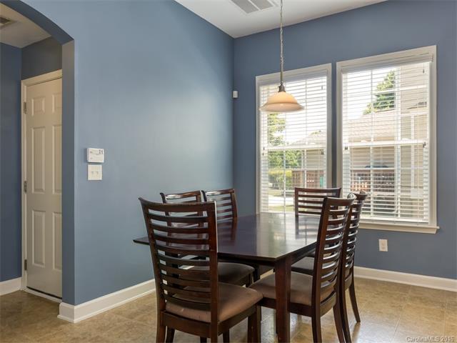19335 Windjammer Cir, Cornelius, NC 28031 photo 6