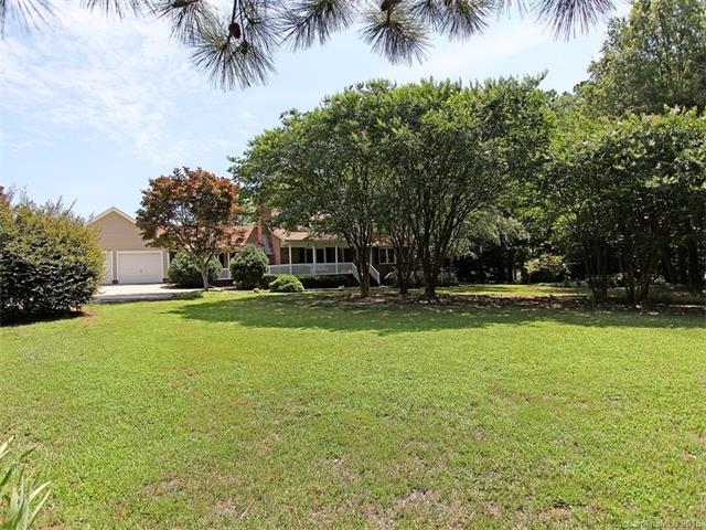2812 Farmstead Ln, Fort Mill, SC 29708 photo 3