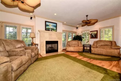 148 Grove Rd, Sylva, NC 28779 photo 3