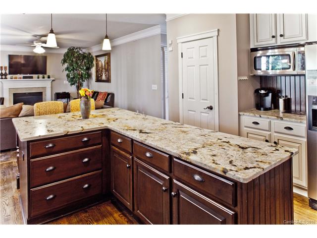 20315 Val Cir, Cornelius, NC 28031 photo 10