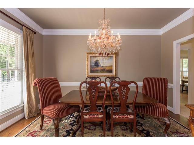 107 Lingle Dr, Davidson, NC 28036 photo 3