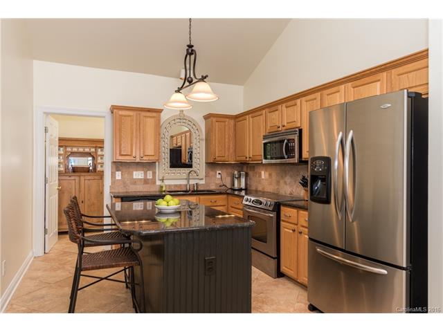 107 Lingle Dr, Davidson, NC 28036 photo 6