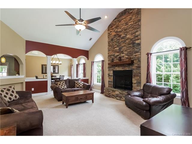 731 Seipel Dr, Denver, NC 28037 photo 2