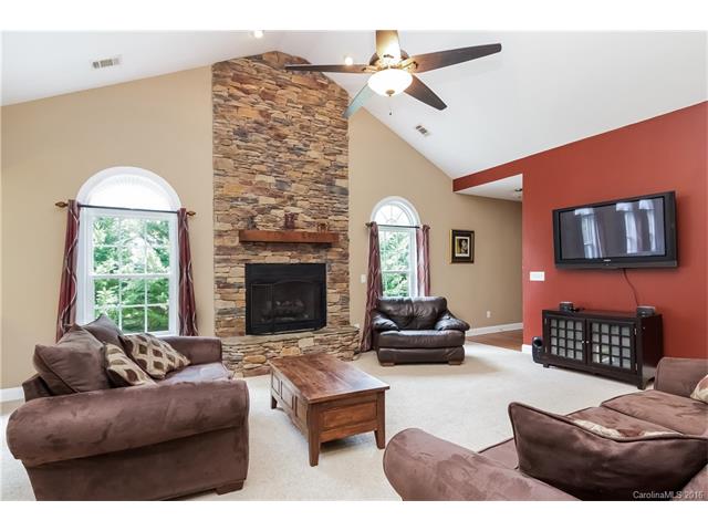 731 Seipel Dr, Denver, NC 28037 photo 5