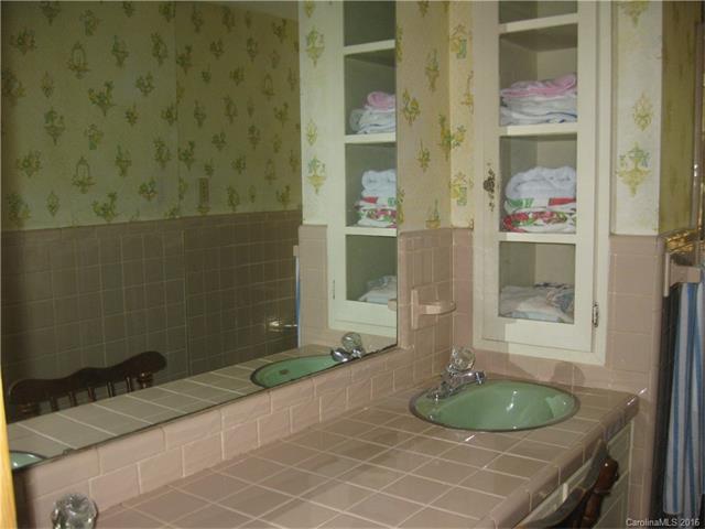 2208 Griffith Rd, Monroe, NC 28112 photo 9