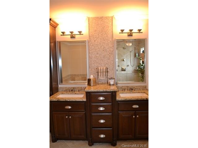 16015 Virginia Lee Ct, Fort Mill, SC 29708 photo 10