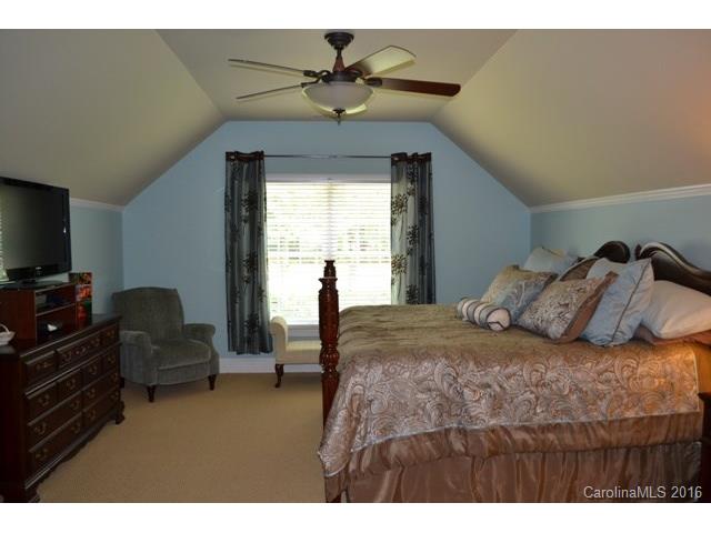 16015 Virginia Lee Ct, Fort Mill, SC 29708 photo 8