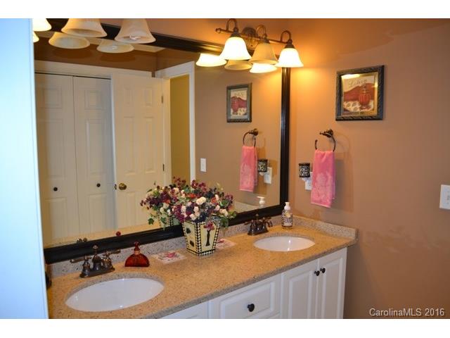 16015 Virginia Lee Ct, Fort Mill, SC 29708 photo 14