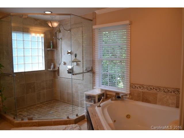 16015 Virginia Lee Ct, Fort Mill, SC 29708 photo 11