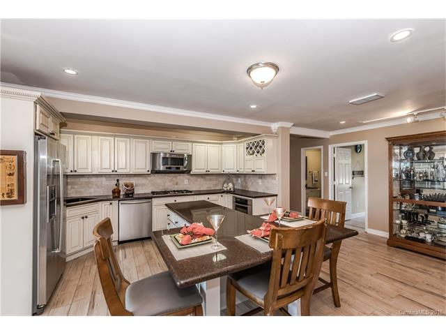21428 Rio Oro Dr, Cornelius, NC 28031 photo 5