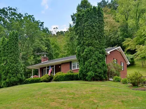3691 Max Patch Rd, Clyde, NC 28721 photo 1
