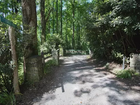 188 Forest Rose Ln, Sylva, NC 28779 photo 2
