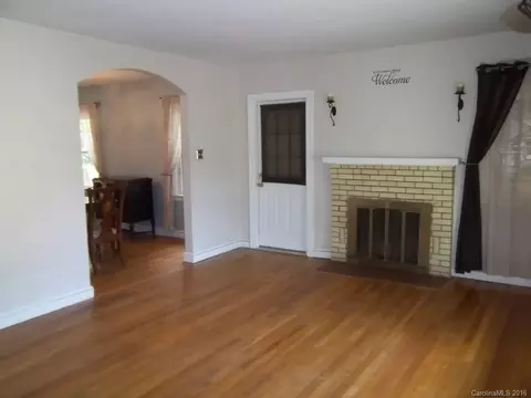 7 Johnson Dr, Canton, NC 28716 photo 2