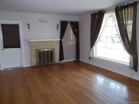 7 Johnson Dr, Canton, NC 28716 photo 3