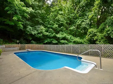 744 Redfield Dr, Clyde, NC 28721 photo 22